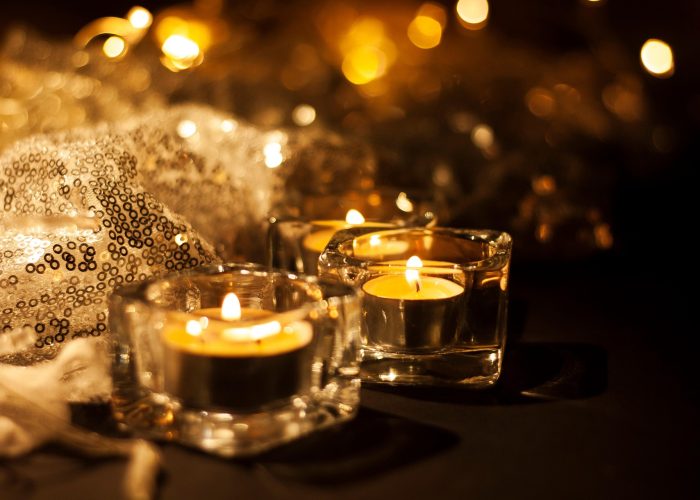 candles-6611567_1920